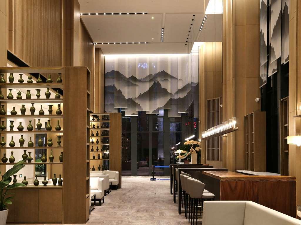 Novotel Deqing Restoran gambar