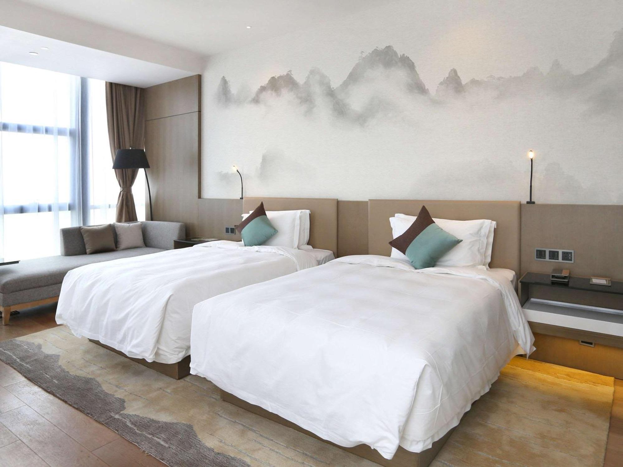 Novotel Deqing Luaran gambar