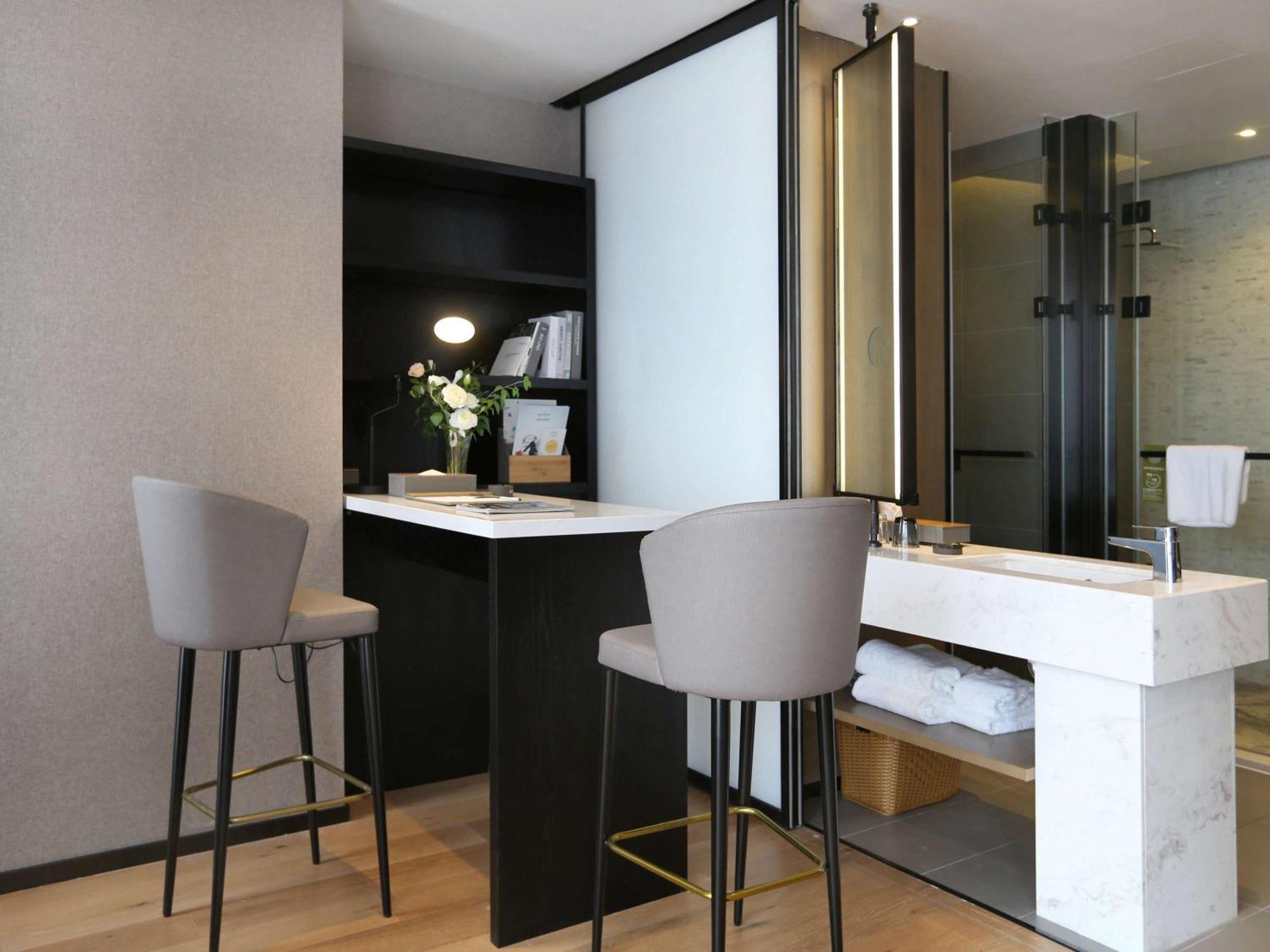 Novotel Deqing Luaran gambar