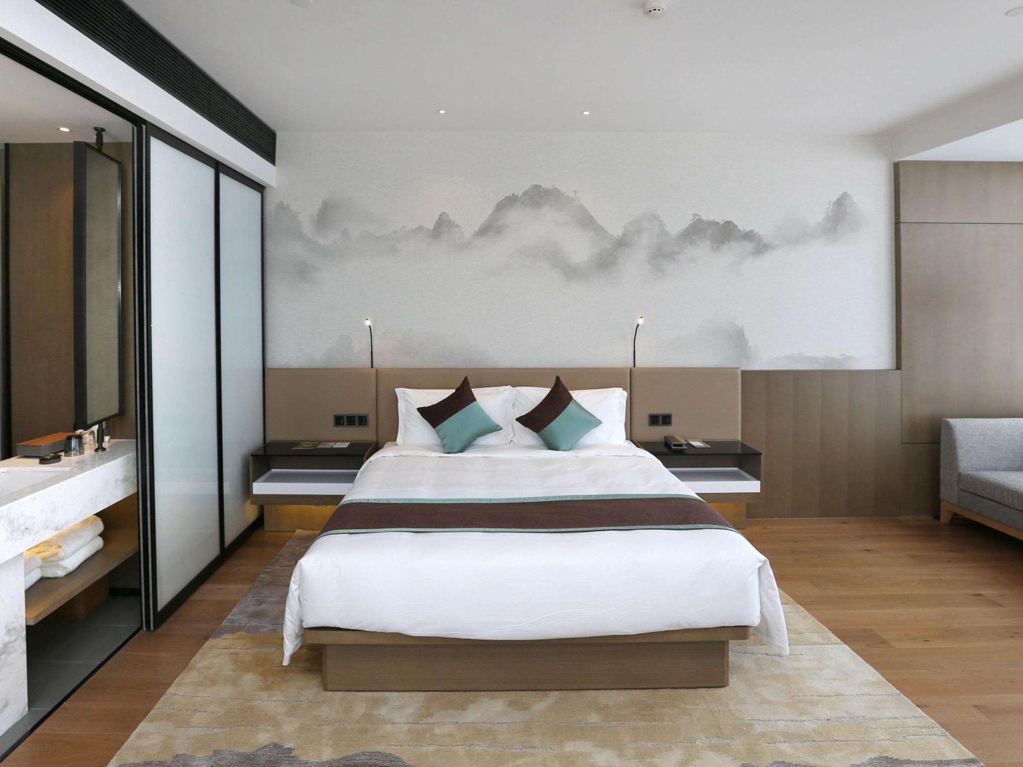 Novotel Deqing Luaran gambar