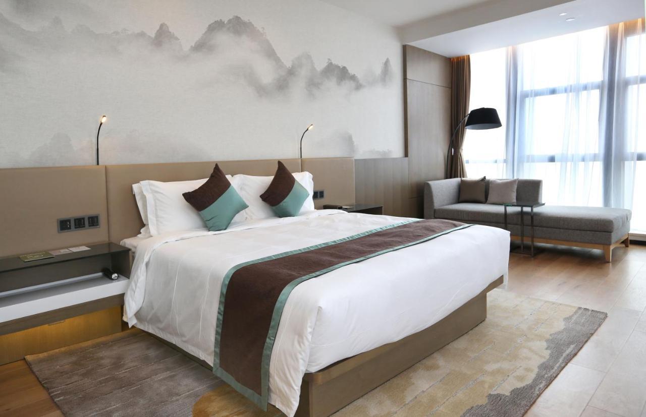 Novotel Deqing Luaran gambar