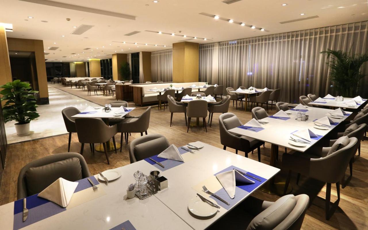 Novotel Deqing Luaran gambar